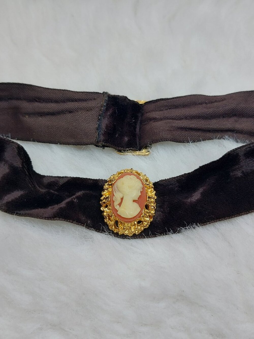 Vintage 60s Velvet Gold Tone Cameo Signed Choker